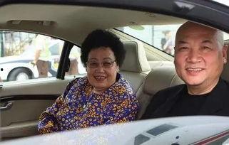 吃瓜首富的孩子,揭秘豪门背后的成长故事