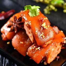 吃瓜厨房猪蹄,猪蹄美食大揭秘，美味与营养并存