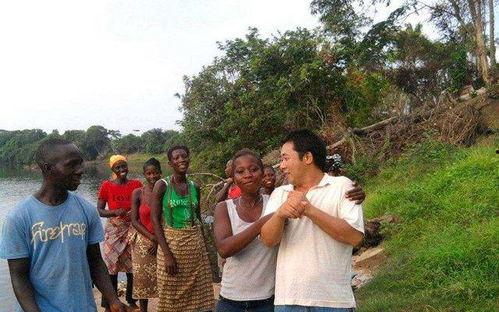 新娘吃瓜哈尔滨,一场别开生面的婚礼盛宴