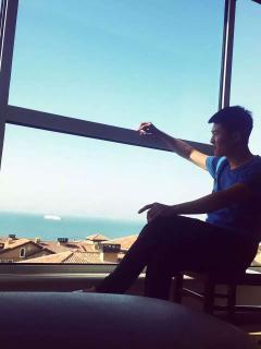 烟台吃瓜群众视频,揭秘街头巷尾的热辣美食故事